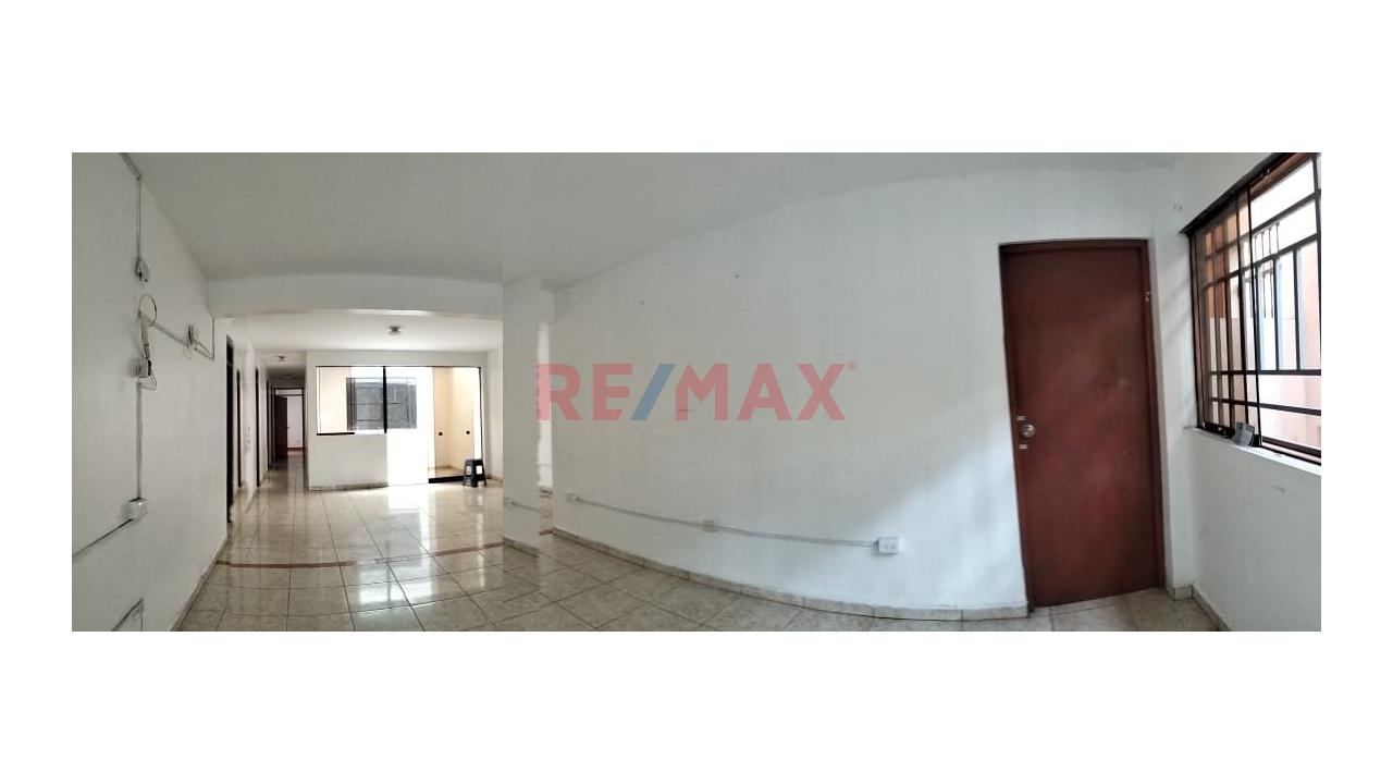 Vendo Departamento En Piso 1 Con Cochera Frente A Parque - El Alamo Callao — foto 2