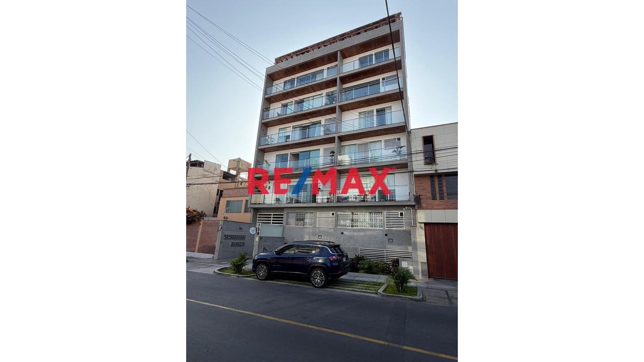 🏡 Moderno Departamento En Surco (2 Años De Antigüedad) – Zona Exclusiva + Cochera Y Depósito
