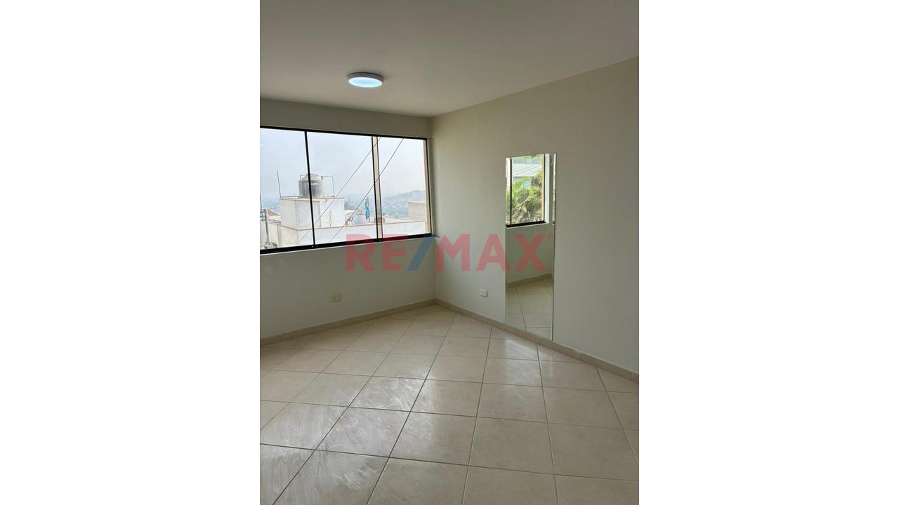 Departamento En Alquiler – En La Molina - 4