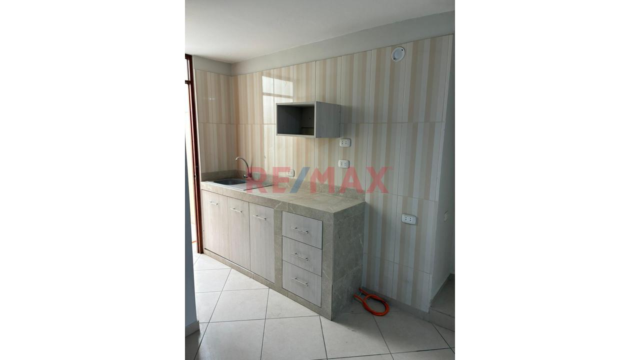 Departamento En Alquiler – En La Molina - 3