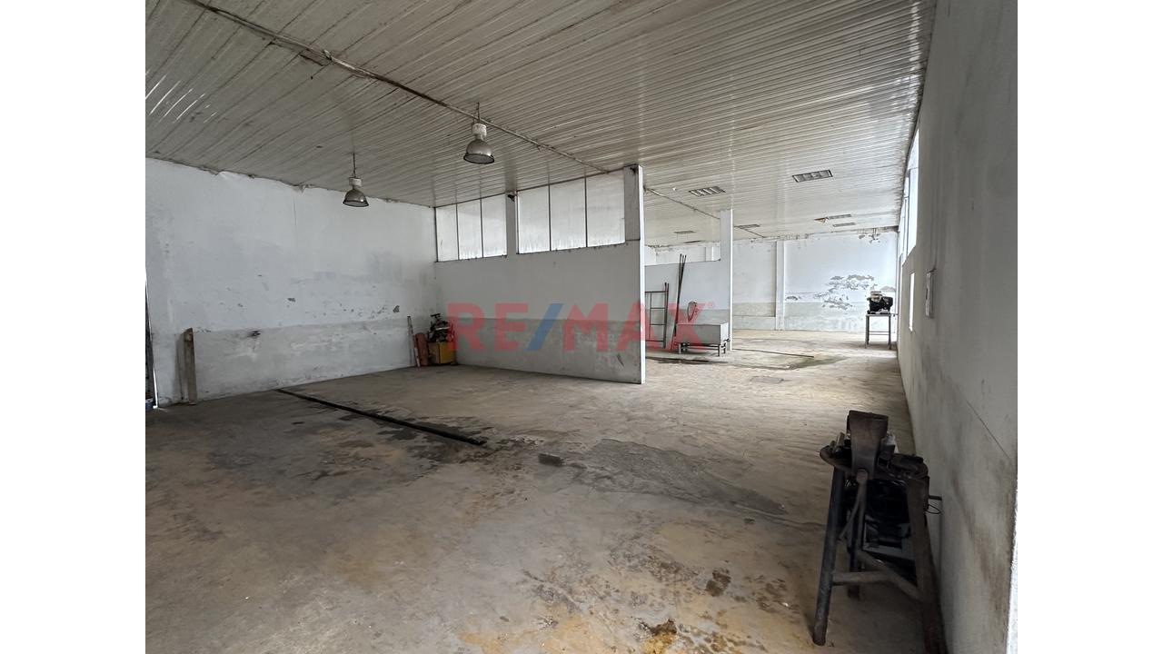 🏭 ¡Oportunidad Única En Ventanilla! Local Industrial De 923 M² Con Zonificacion I2 - 9