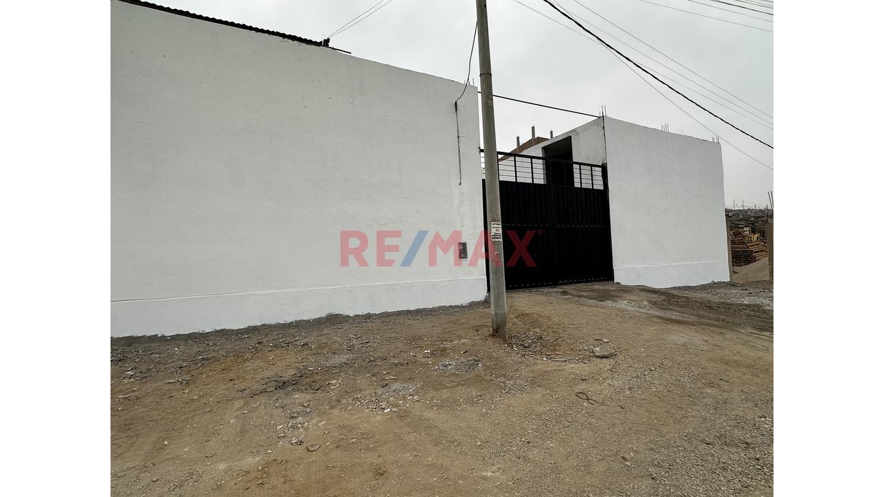 Local Industrial en Alquiler ubicado en Avenida Los Pinos Mz.j - Lt.8 Local Industrial en Alquiler ubicado en Avenida Los Pinos Mz.j - Lt.8