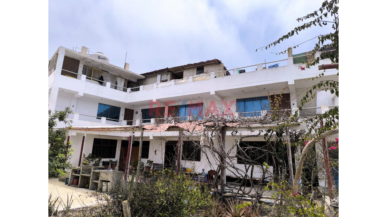Venta Casa Como Terreno En Playa Arica – Lurín - 1