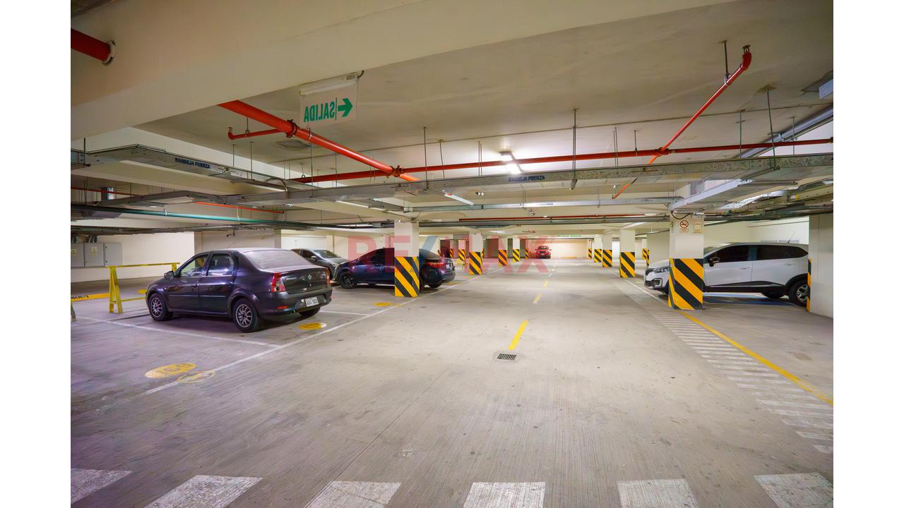 Oportunida De Inversión: Local Comercial En Galaxy Plaza – Chorrillos - 8