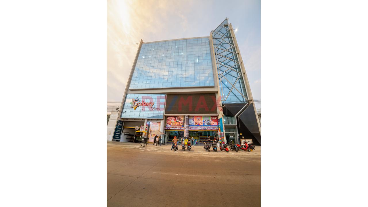 Oportunida De Inversión: Local Comercial En Galaxy Plaza – Chorrillos - 1