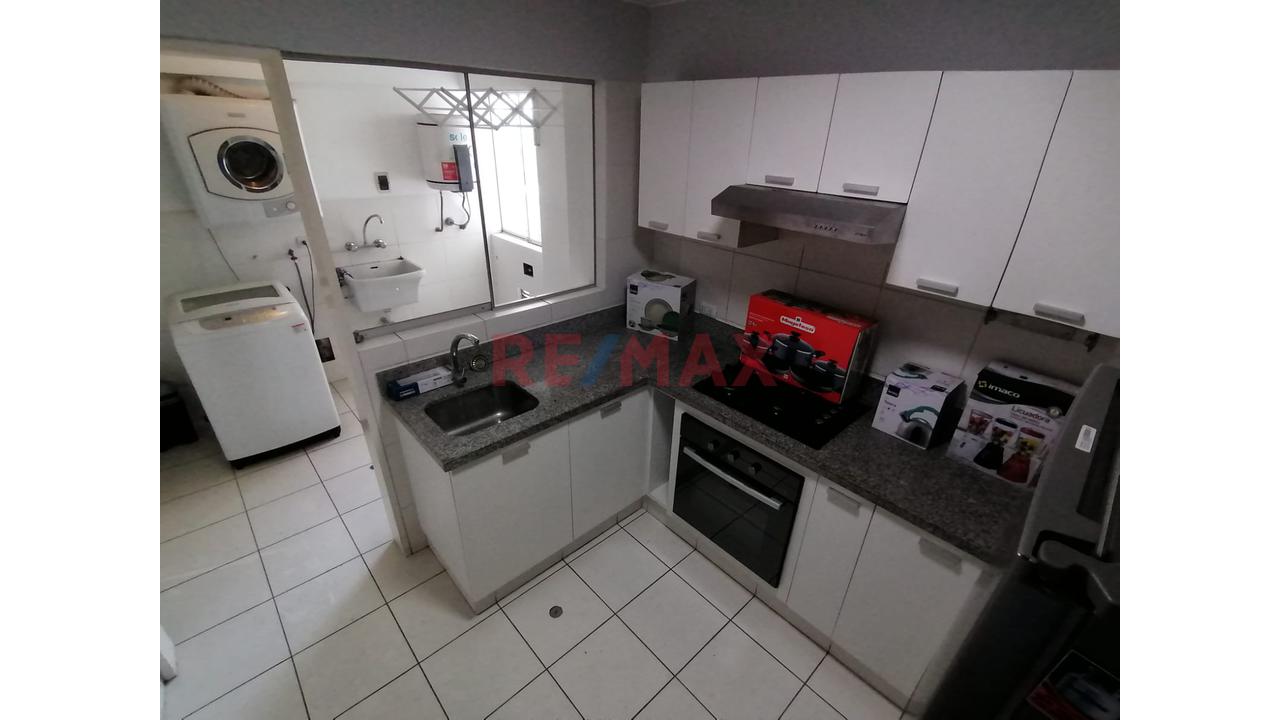 🏢 Departamento En Miraflores — Av. P.º De La República — foto 7