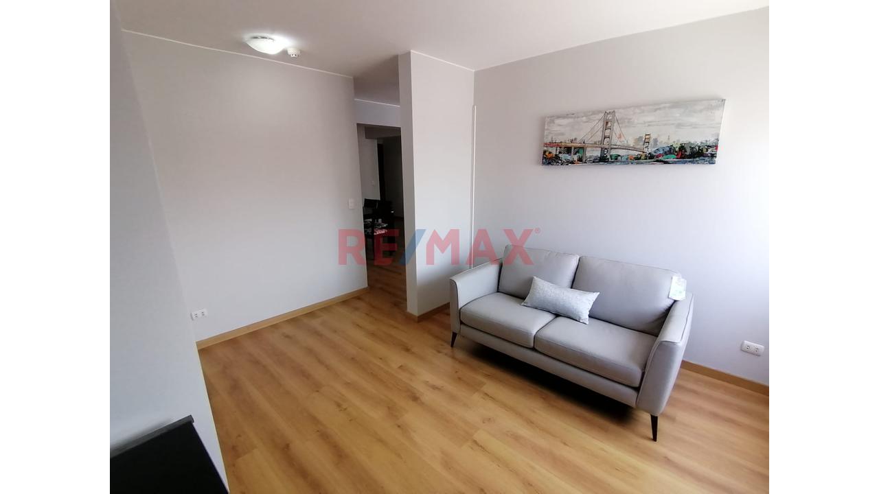 🏢 Departamento En Miraflores — Av. P.º De La República — foto 4