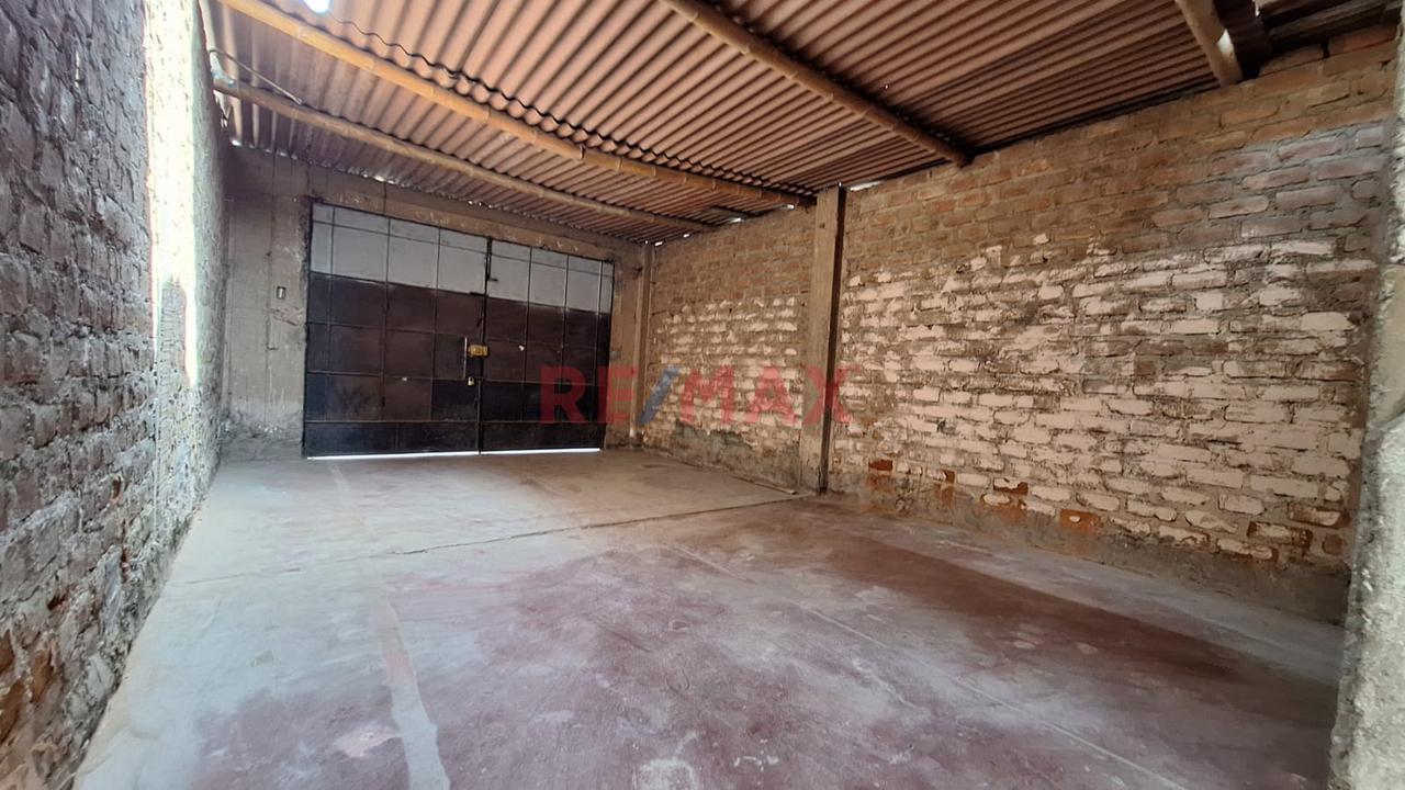 Casa Como Terreno En San Hilarion, San Juan De Lurigancho - 3