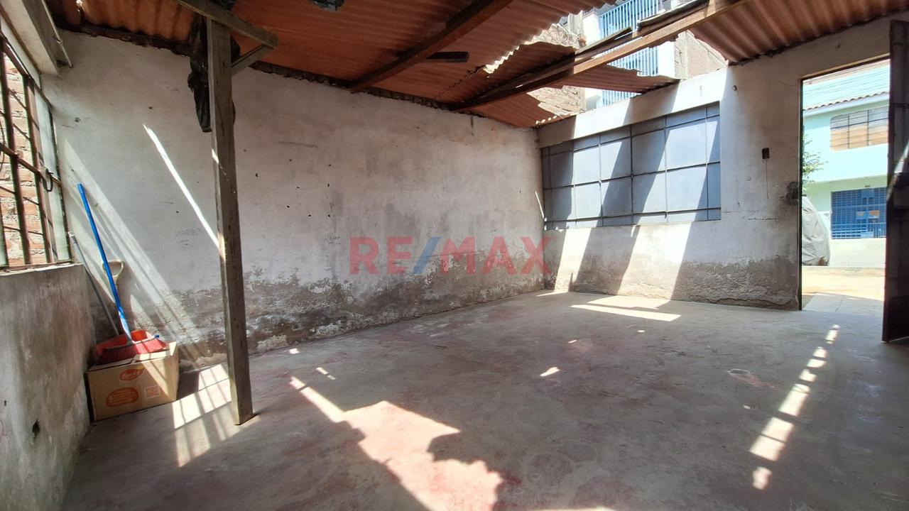 Casa Como Terreno En San Hilarion, San Juan De Lurigancho - 5