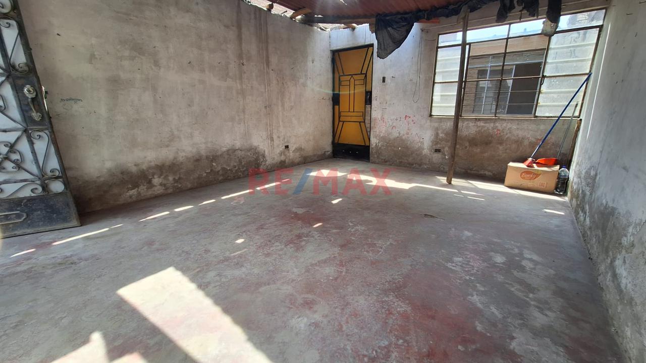 Casa Como Terreno En San Hilarion, San Juan De Lurigancho - 12