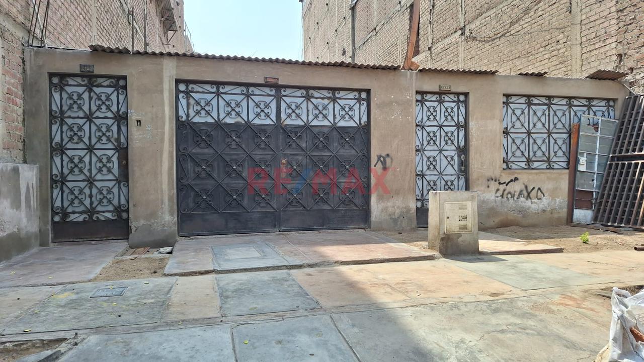 Casa Como Terreno En San Hilarion, San Juan De Lurigancho - 2