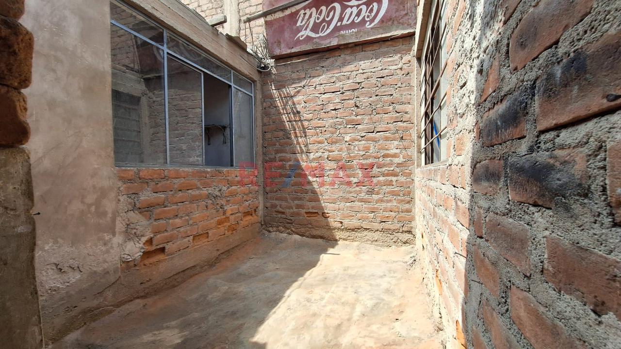 Casa Como Terreno En San Hilarion, San Juan De Lurigancho - 6