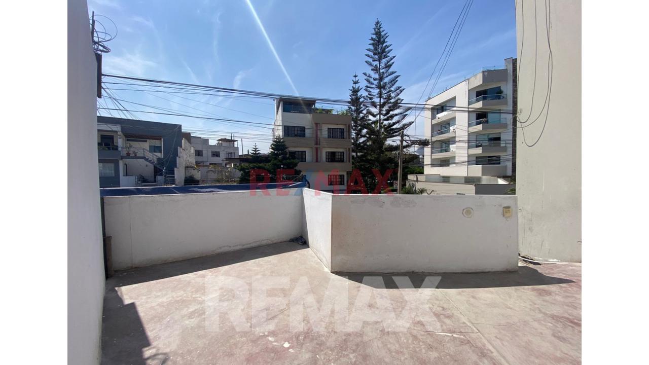 Venta  Surco  – Dos Habitaciones +1 Baño    + Cochera  Como Terreno  + Aires  $115,000  Negociables — foto 11