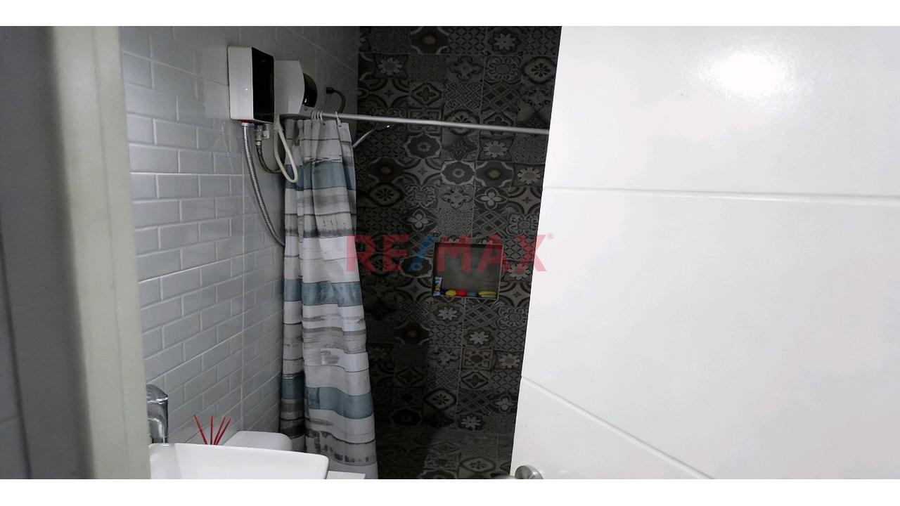 Se Vende Departamento 2 Piso Con Azotea + Aires - 9