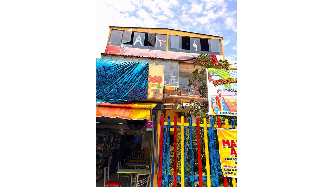Venta Casa Comercial En Av. Guardia Civil 391.45 M2 Doble Ingreso Chorrillos — foto 7