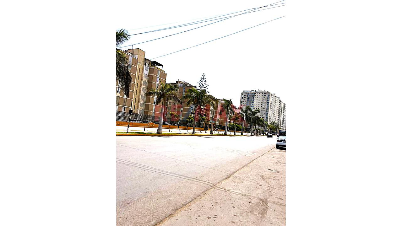 Venta Casa Comercial En Av. Guardia Civil 391.45 M2 Doble Ingreso Chorrillos — foto 5
