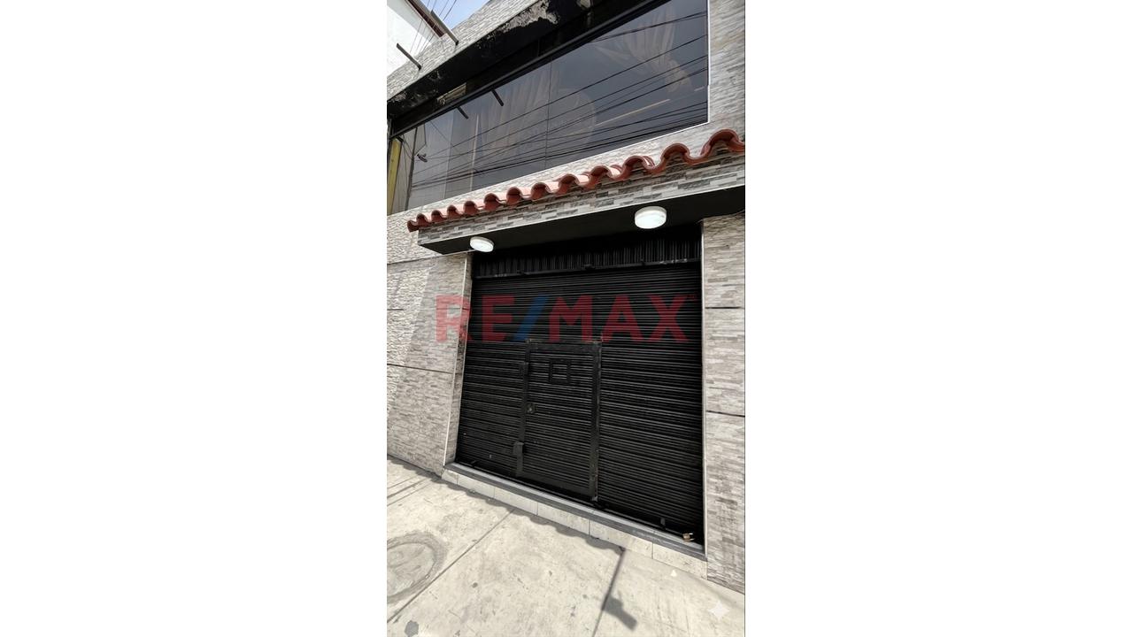 Local Comercial En Venta, Avenida Dolores - 1