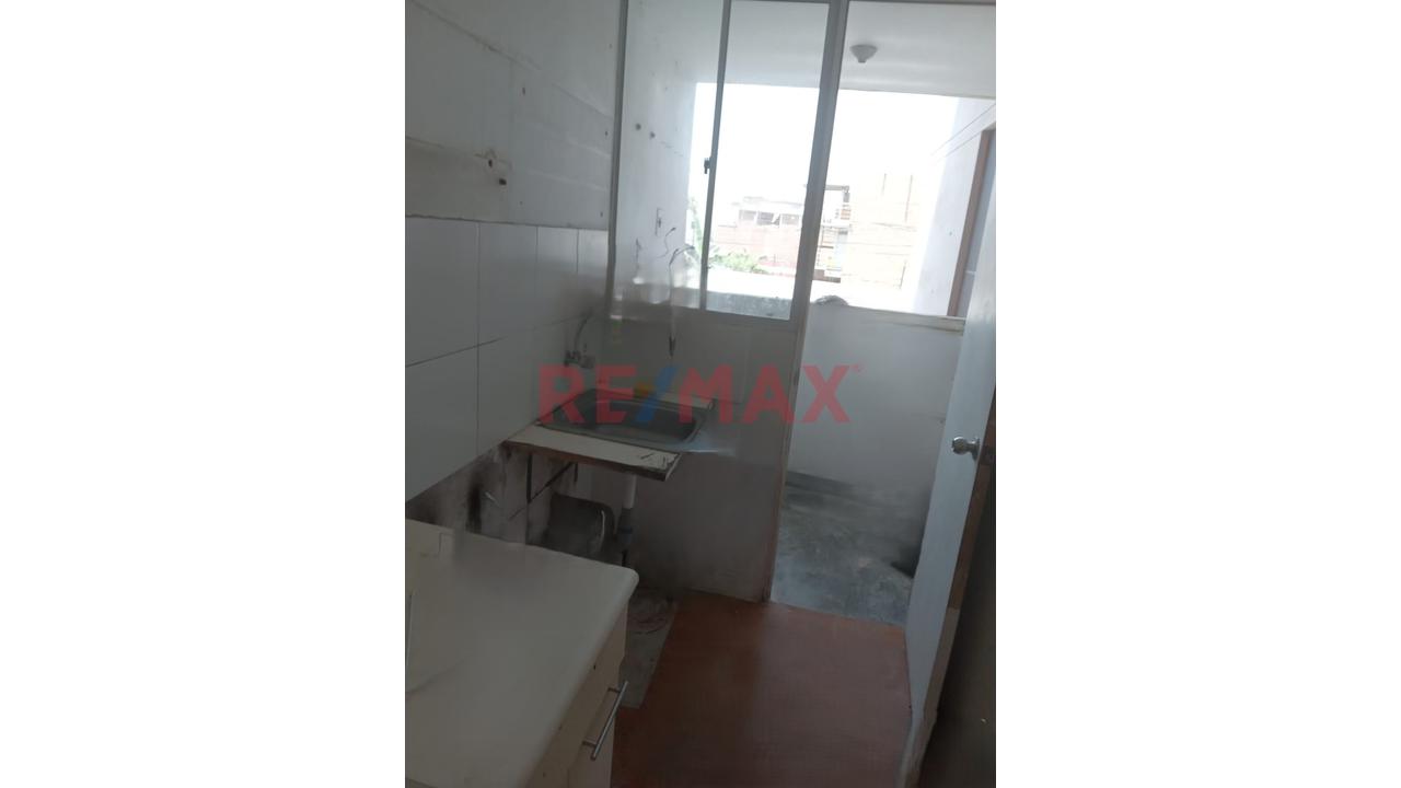 Venta Departamento En Condominio La Pradera *** Puente Piedra - 12