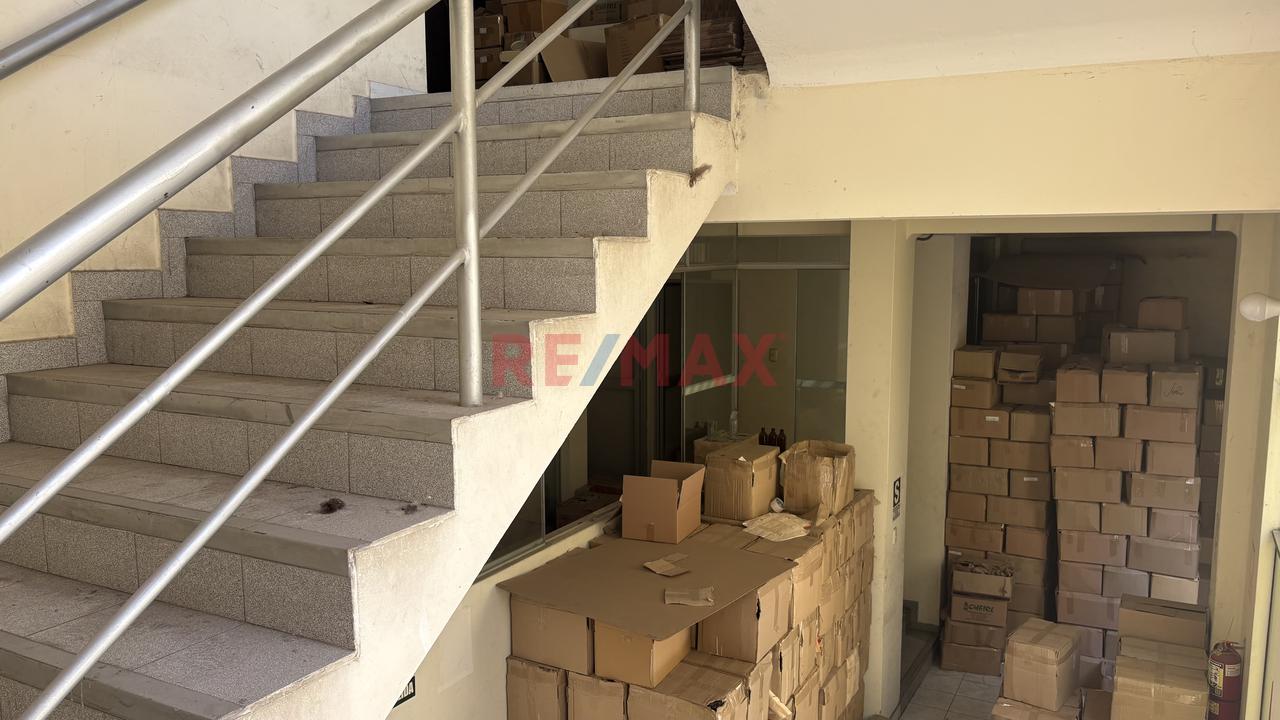 Callao / Local Industrial En Venta - 8