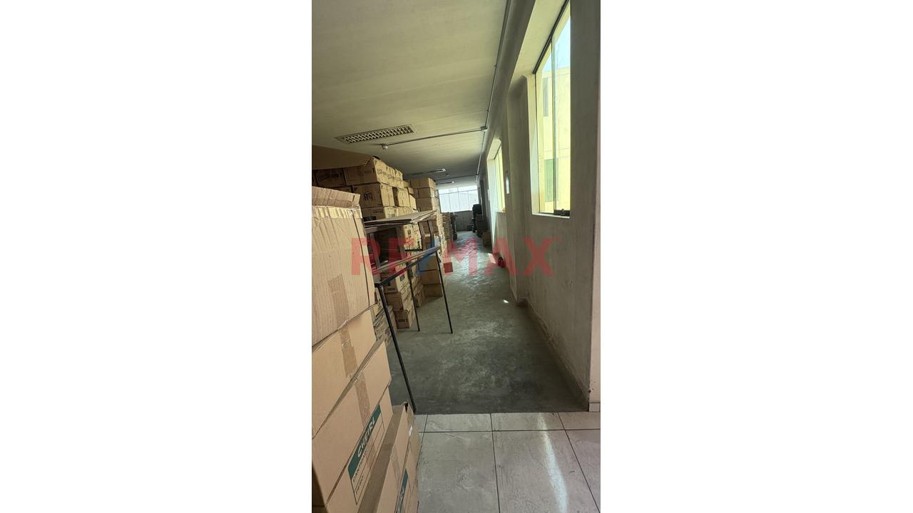 Callao / Local Industrial En Venta - 6