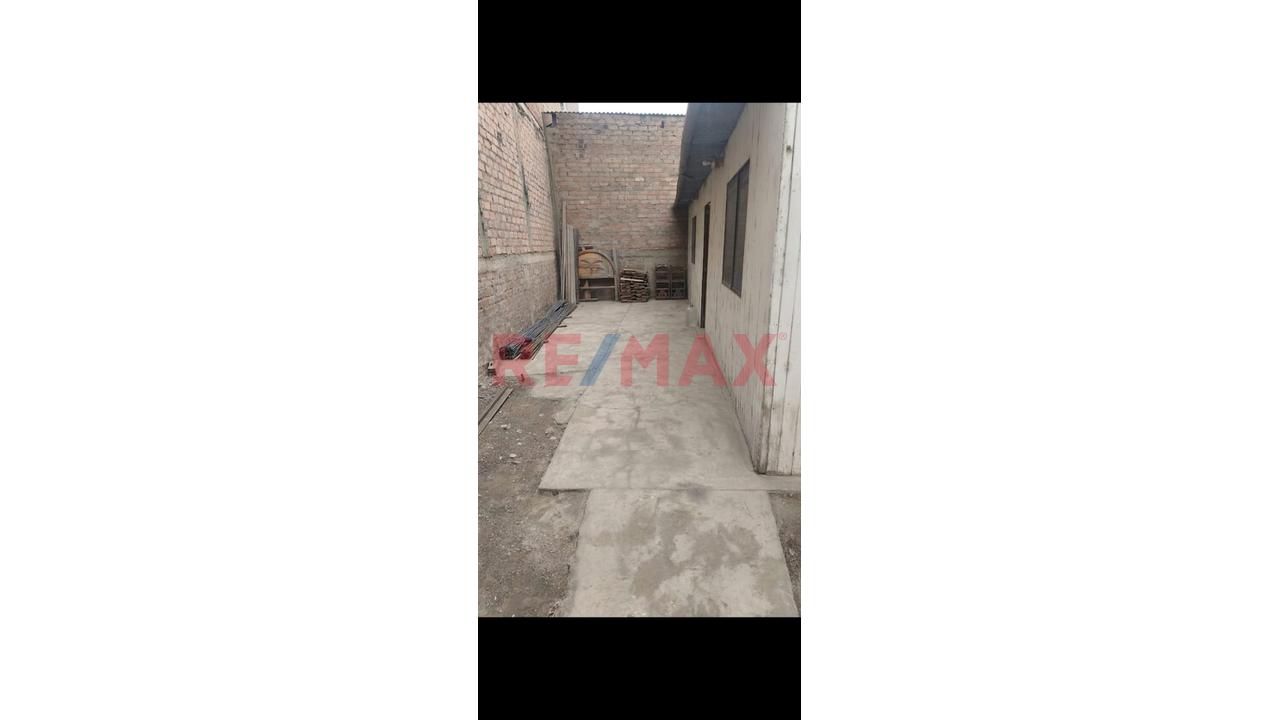 Terreno En Venta En Vmt 106 M² Con Construcción Y Documentos En Regla — foto 4