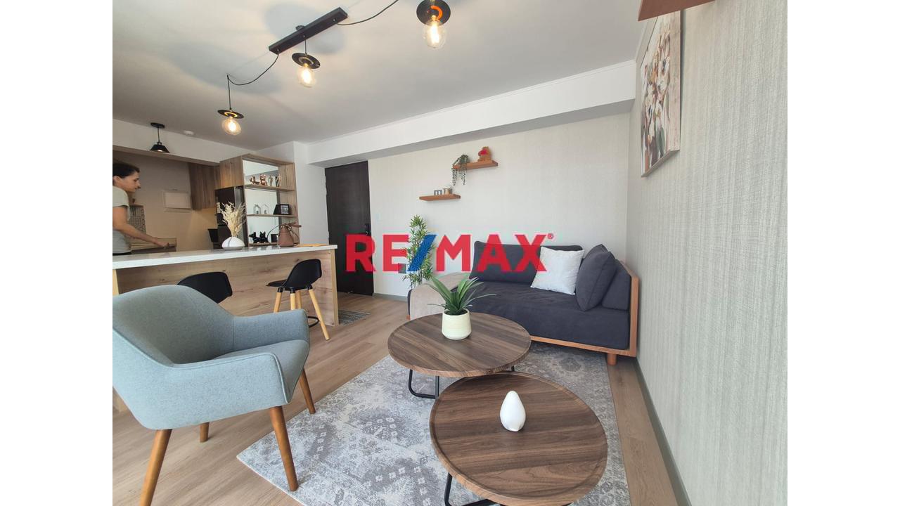 Moderno Departamento Con Vista Panorámica, Balcón Amplio Y Áreas Premium