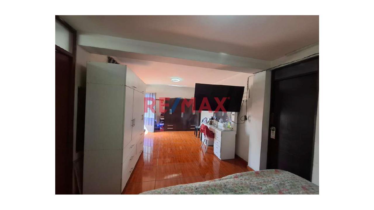 Local En Venta En Plena Av Wiese En San Juan De Lurigancho