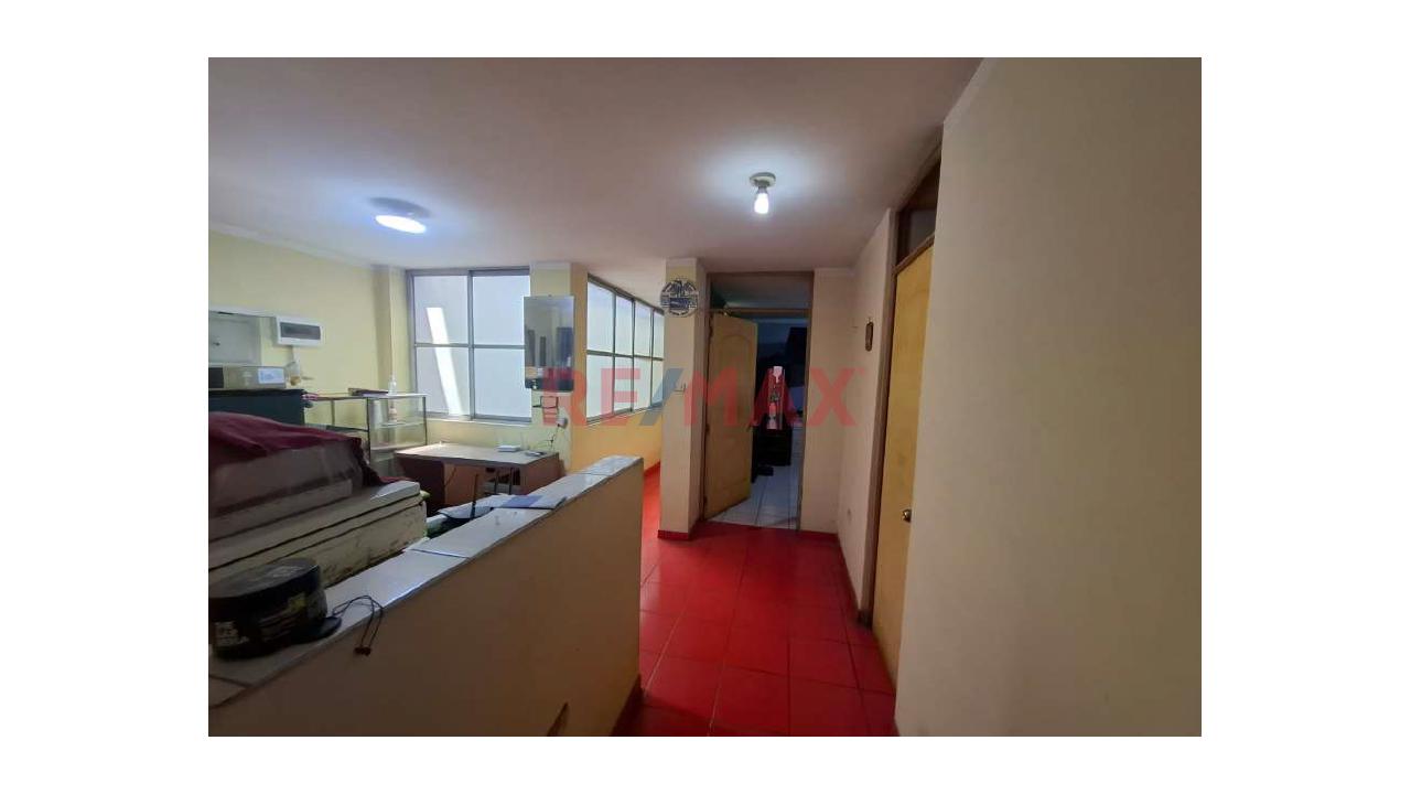 Local En Venta En Plena Av Wiese En San Juan De Lurigancho — foto 6