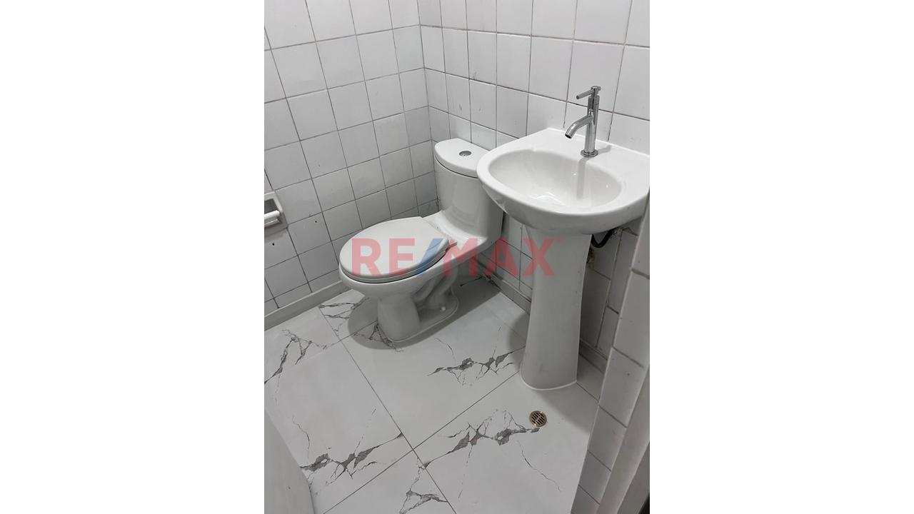 Se Alquila Oficina O Local Comercial En Lince Av. Ignacio Merino – S/ 1,200 - 3