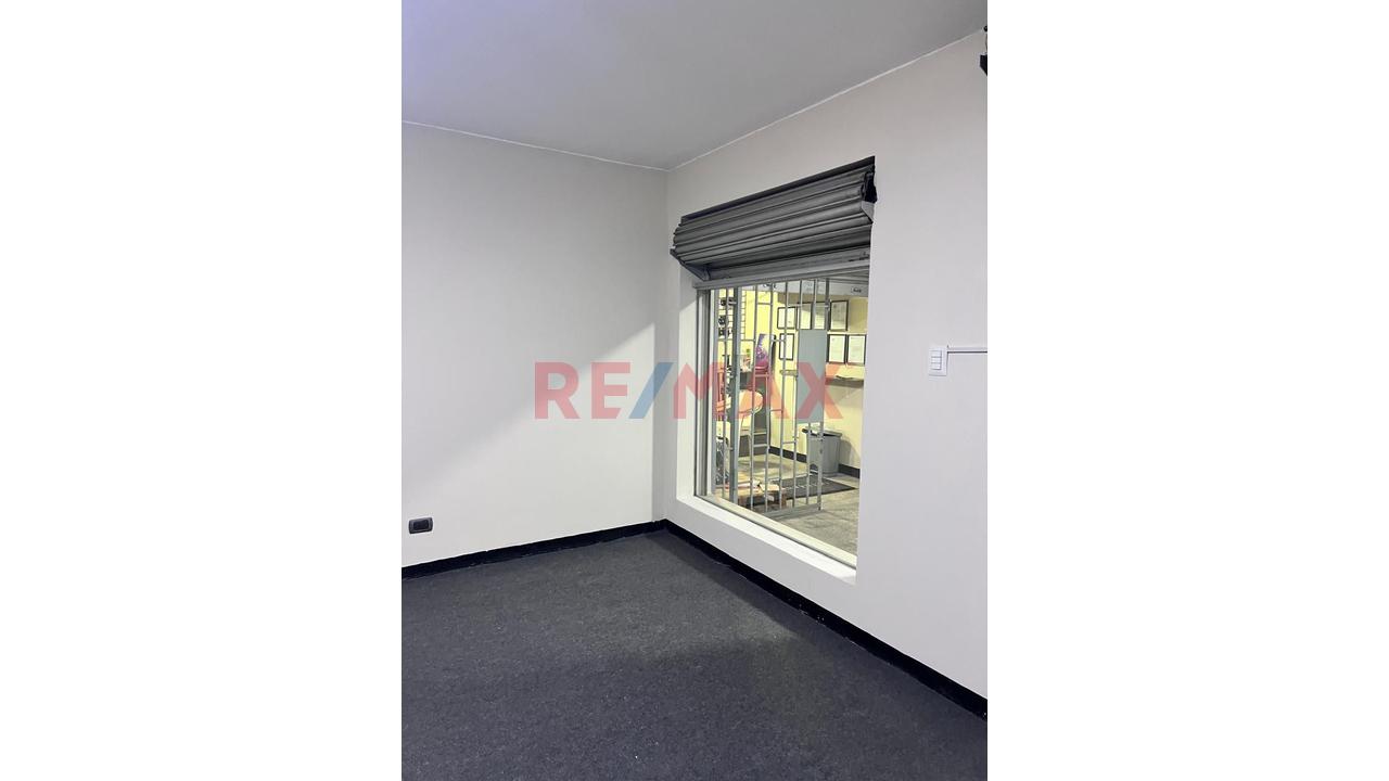 Se Alquila Oficina O Local Comercial En Lince Av. Ignacio Merino – S/ 1,200 - 2