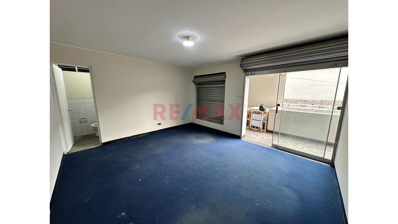 Se Alquila Oficina O Local Comercial En Lince Av. Ignacio Merino – S/ 1,200 - 9
