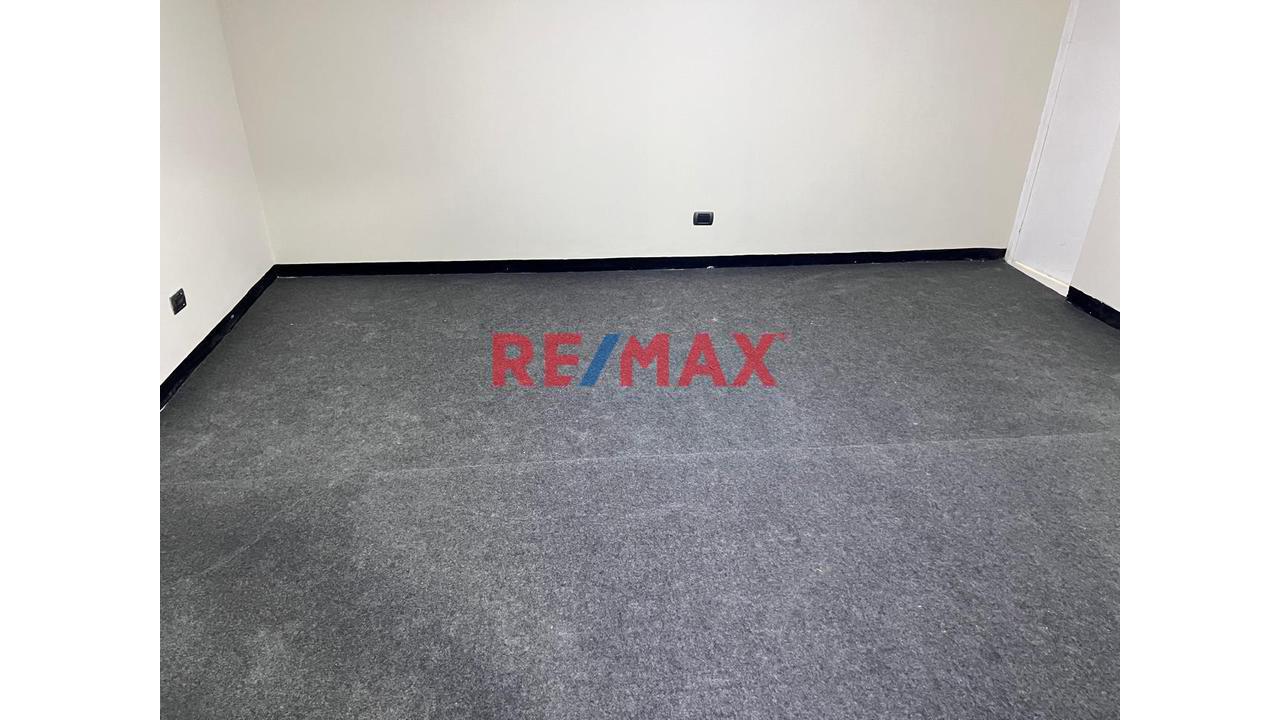 Se Alquila Oficina O Local Comercial En Lince Av. Ignacio Merino – S/ 1,200 - 1