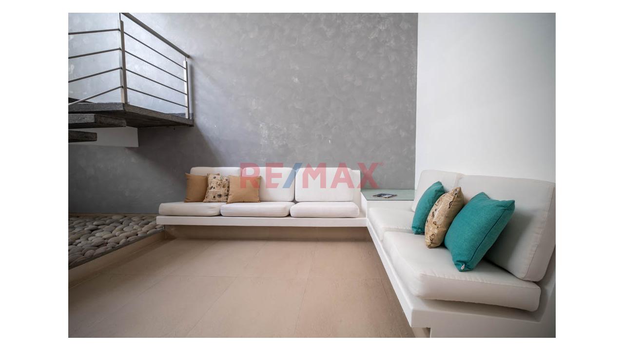 Casa de 4 dormitorios en Asia, 330 m² — foto 5