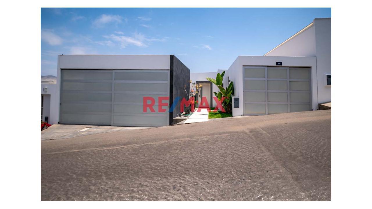 Casa de 4 dormitorios en Asia, 330 m²