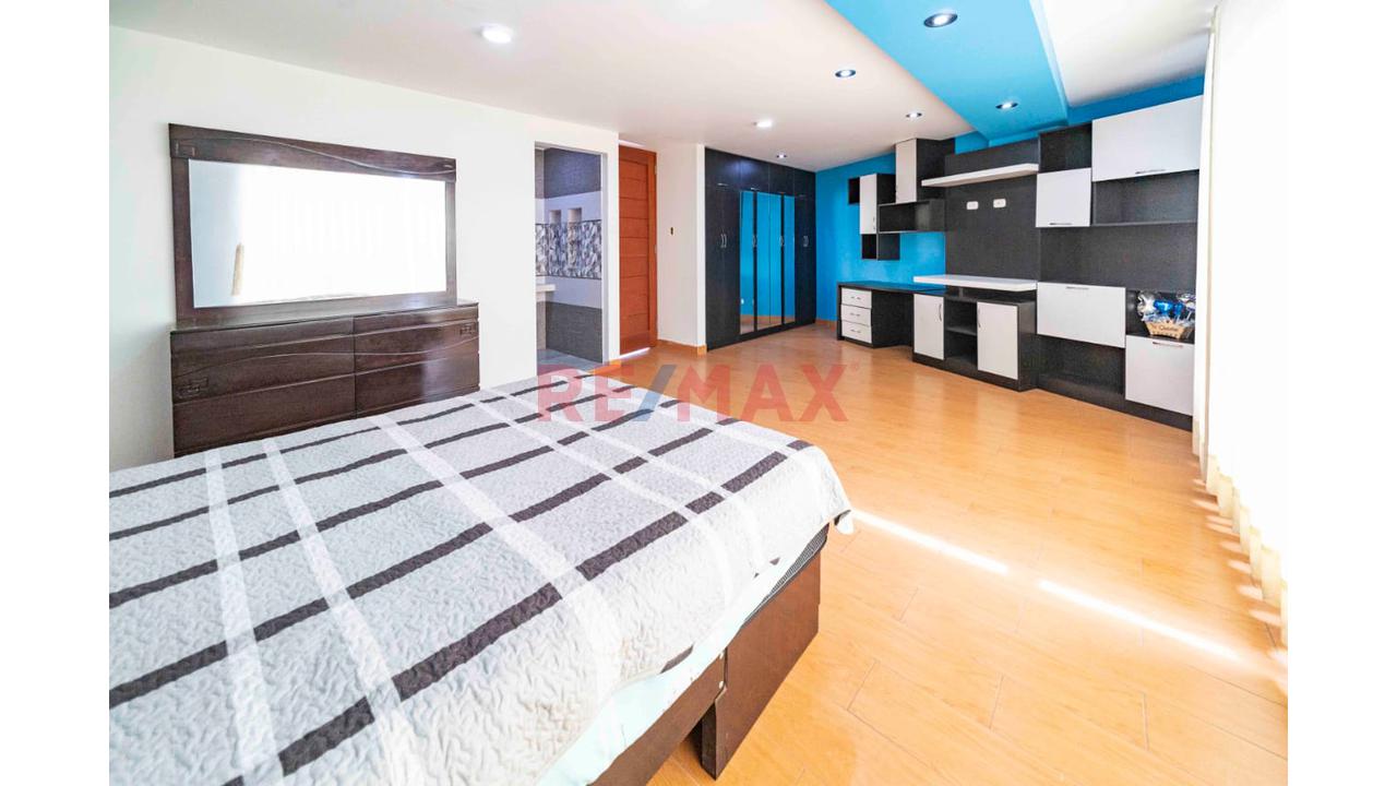 Casa de 11 dormitorios en Carabayllo, 708 m² — foto 4