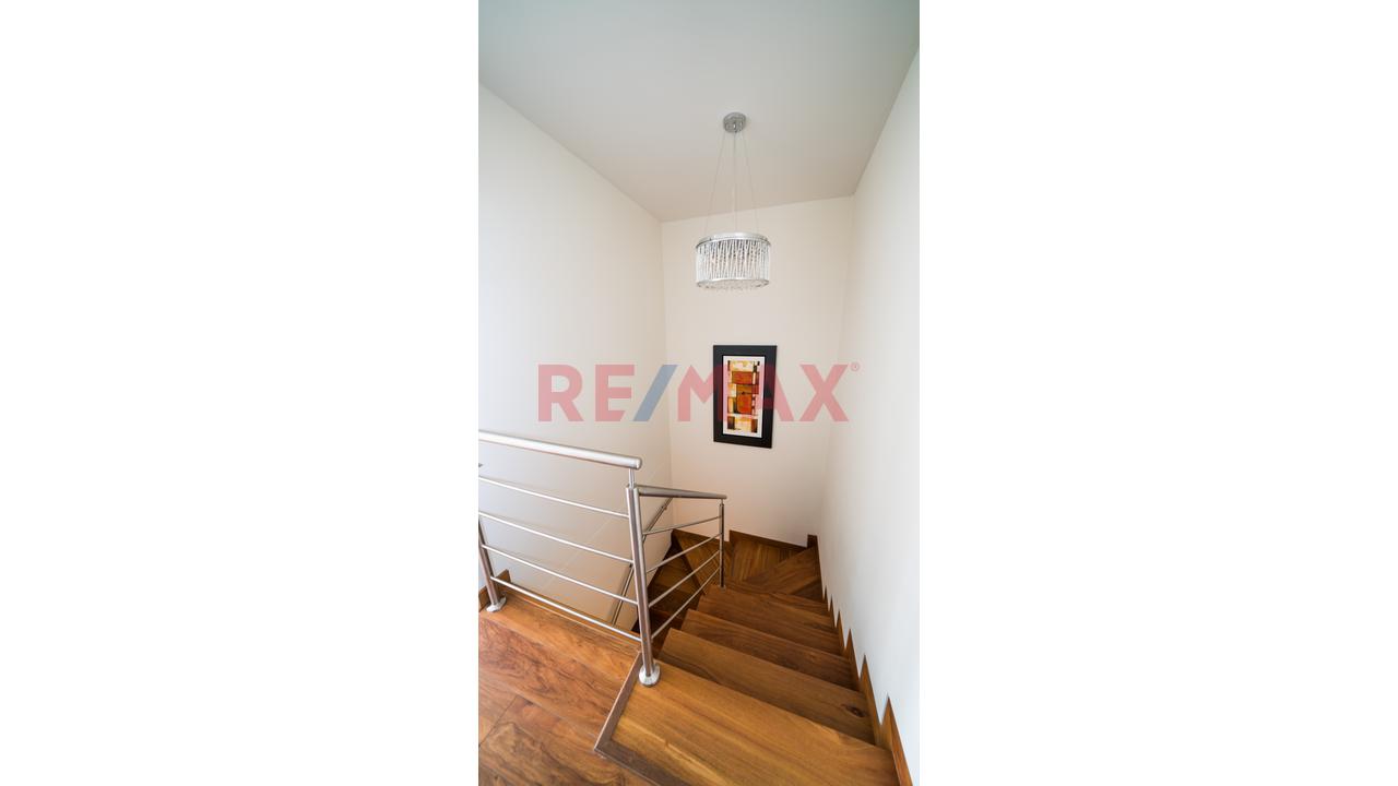 Exclusivo Dúplex De 3 Dormitorios En San Isidro Con Vista Panorámica Hacia El Mar 🌇 — foto 13