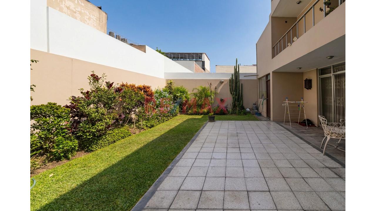 Casa de 6 dormitorios en San Isidro, 422 m² — foto 2