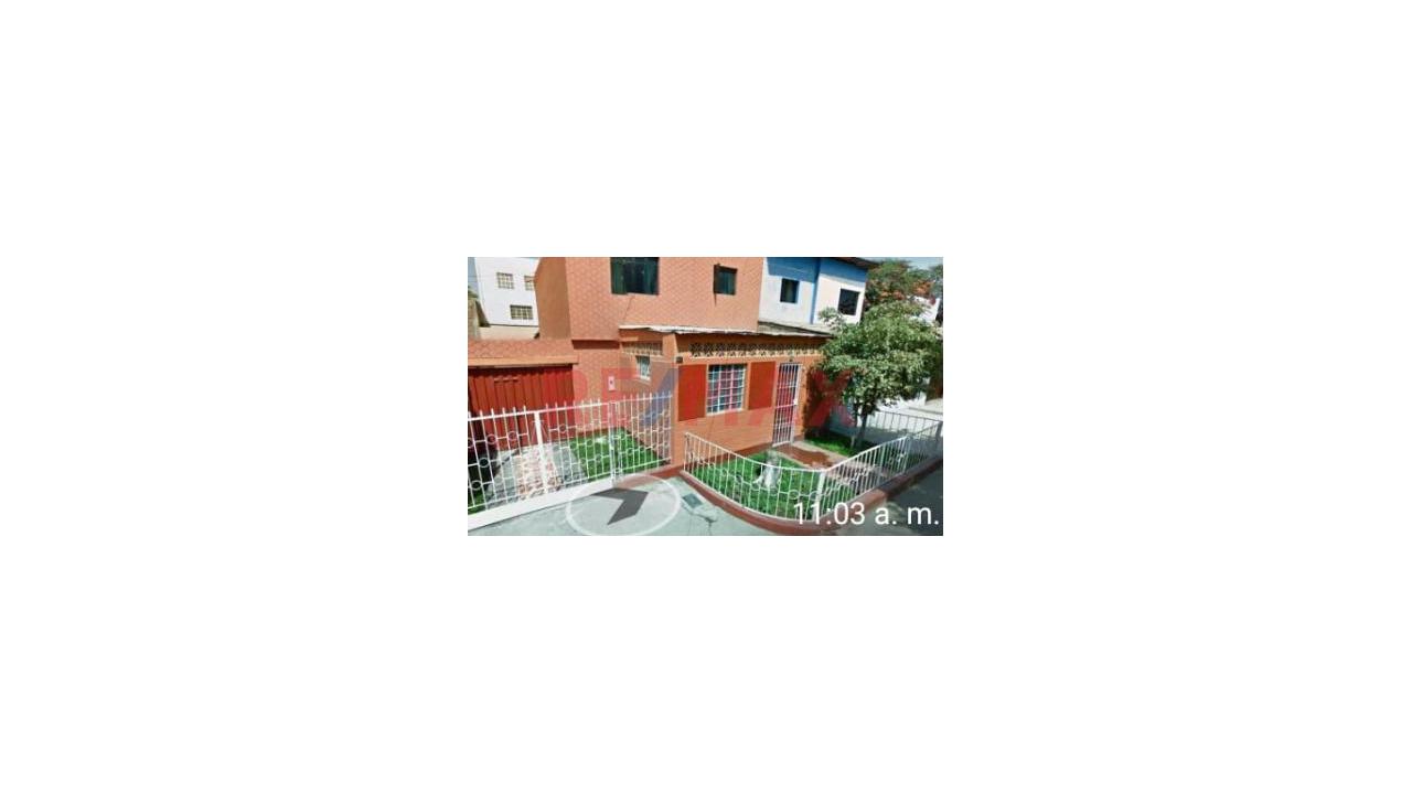 Se Vende Casa De Dos Pisos En Urbanización Idelfonso Coloma Sullana En Pasaje Muy Cerca A Calle José De Lama - 2