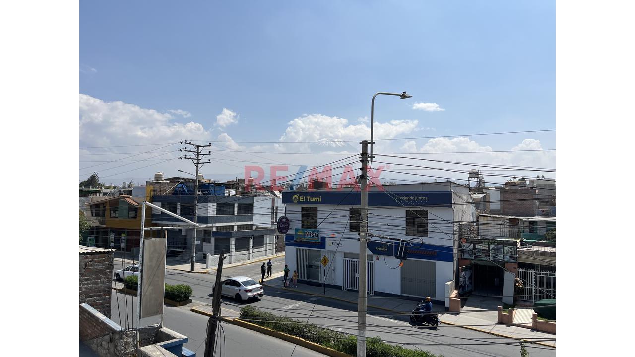 Casa En Venta En Jlbyr - Av. Principal - 19