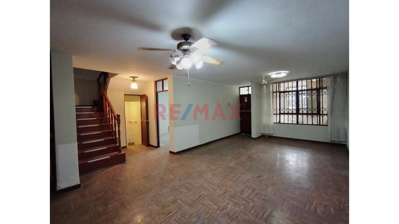 Departamento Duplex En Venta - 160M2 Villa Del Mar Ilo — foto 2