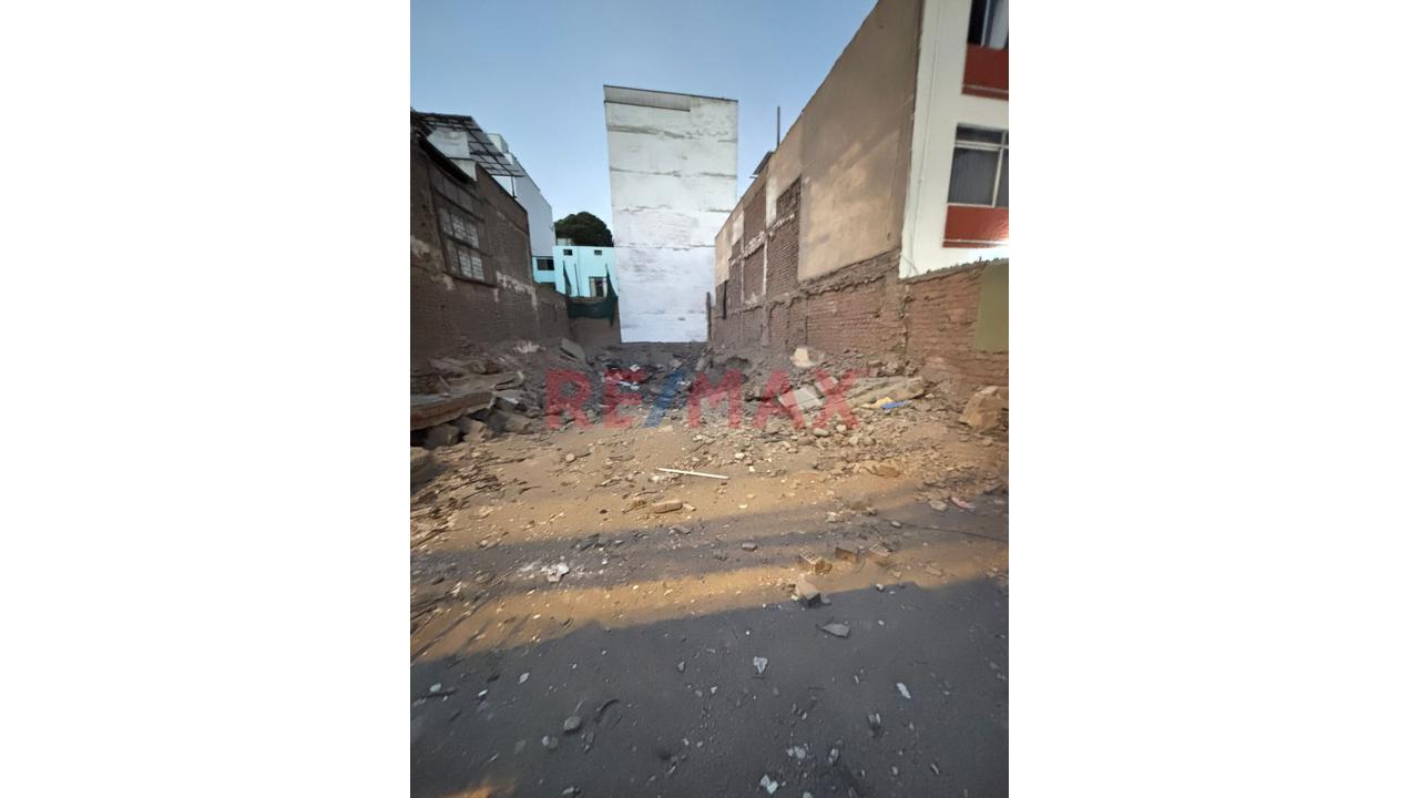 Terreno En Venta – Surco Av. Alfredo Benavides — foto 2