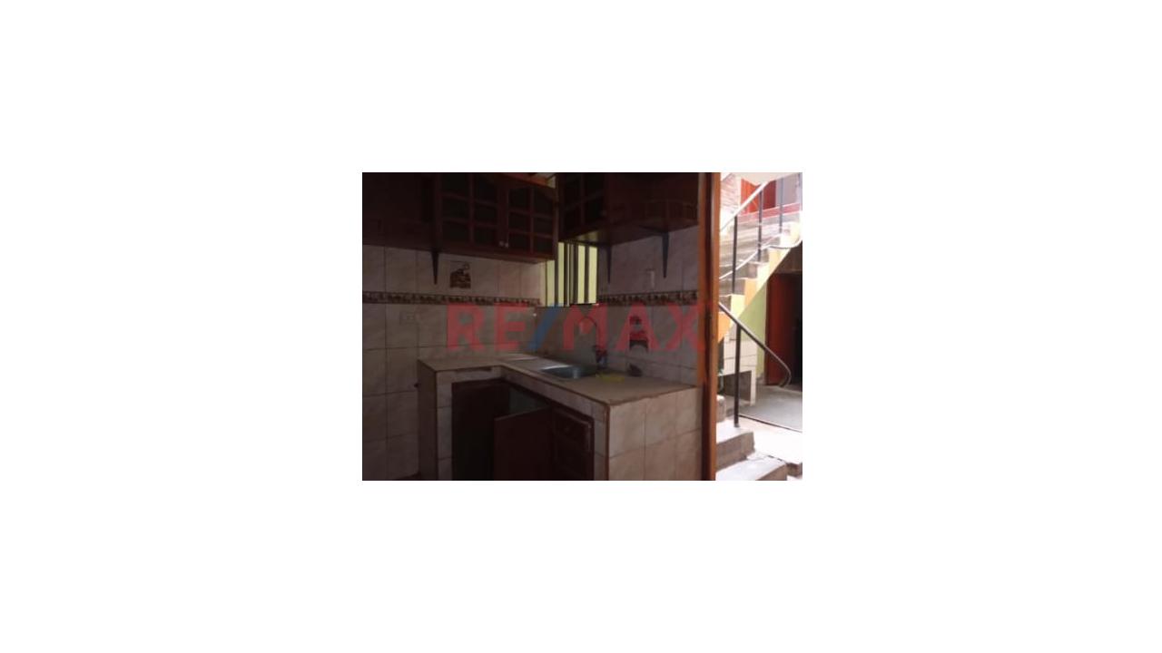 Se Vende Casa En Zona Exclusiva-Urbana - 2