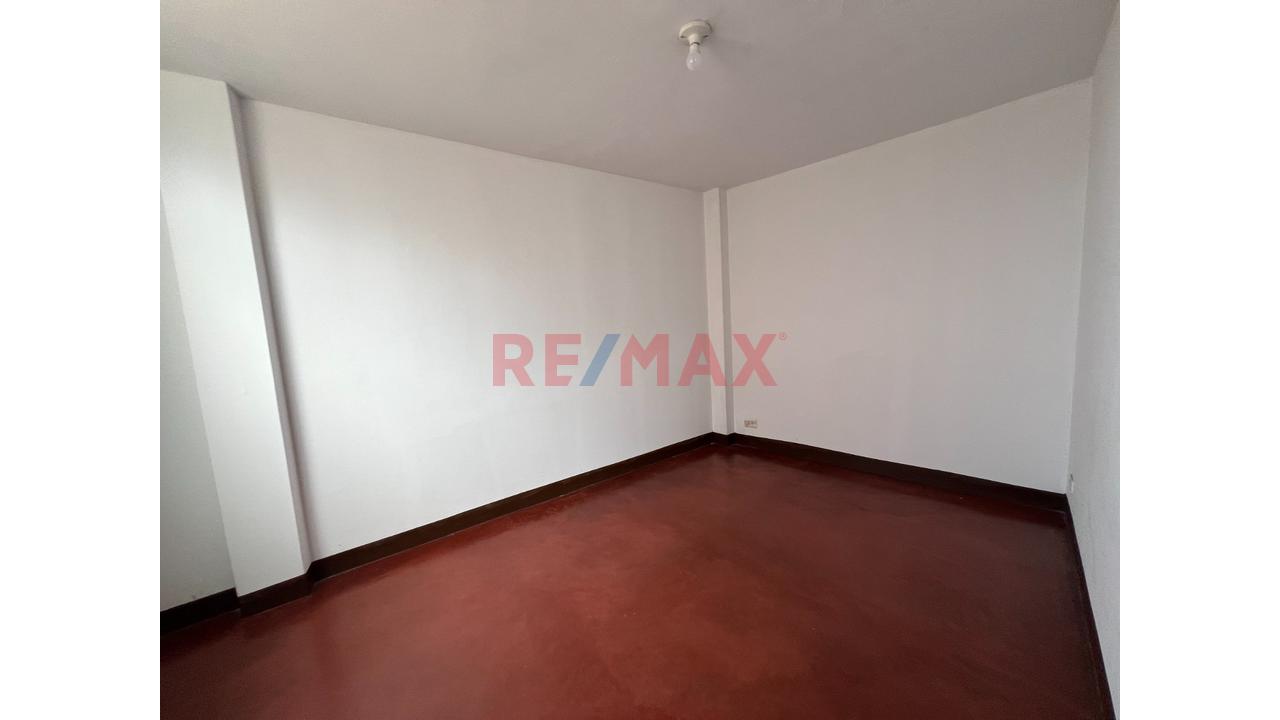 Vendo Casa De 5 Pisos En El Agustino - Inversion Asegurada 🏡💼 - 12