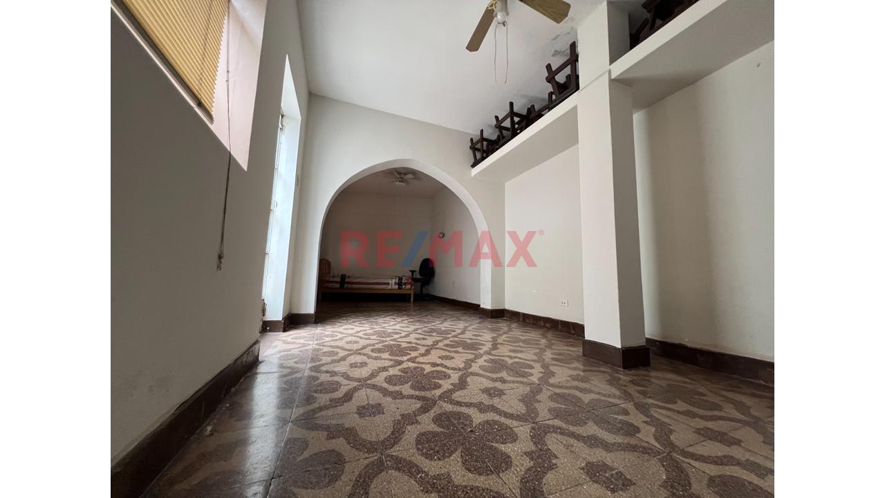 Vendo Casa De 5 Pisos En El Agustino - Inversion Asegurada 🏡💼 - 4