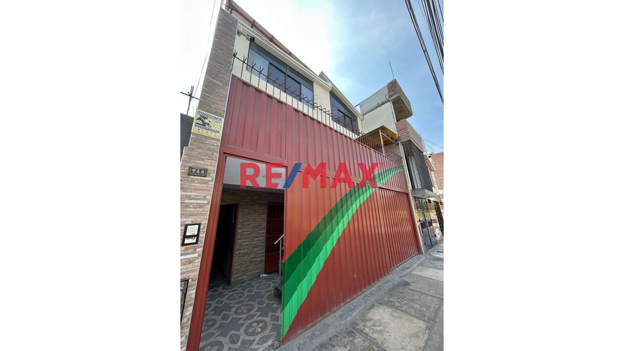 Casa Con Potencial Comercial E Inversion