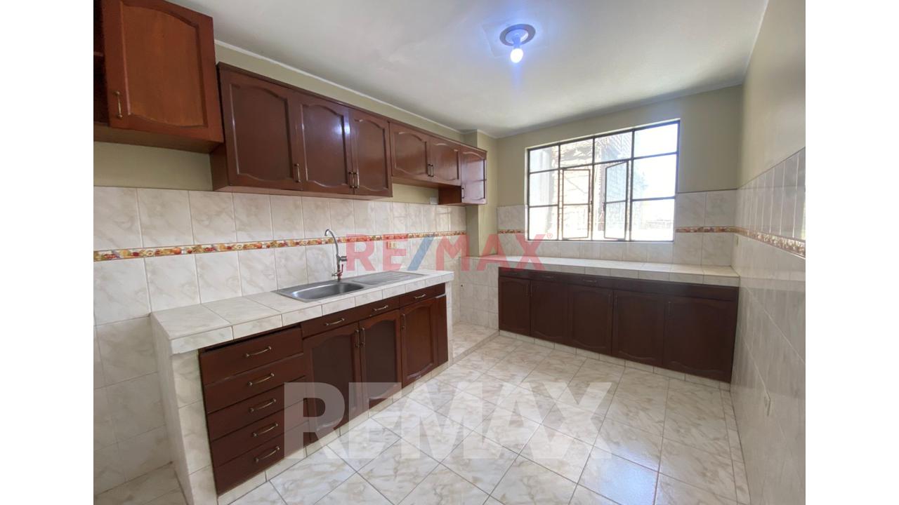 🏡✨ ¡𝐀𝐥𝐪𝐮𝐢𝐥𝐚 Mini 𝐝𝐞𝐩𝐚𝐫𝐭𝐚𝐦𝐞𝐧𝐭𝐨 Cerca Del Mall Aventura Sjl Y Estación Pirámide Del Sol – 𝐒𝐚𝐧 𝐉𝐮𝐚𝐧 𝐝𝐞 𝐋𝐮𝐫𝐢𝐠𝐚𝐧𝐜𝐡𝐨❗ — foto 3