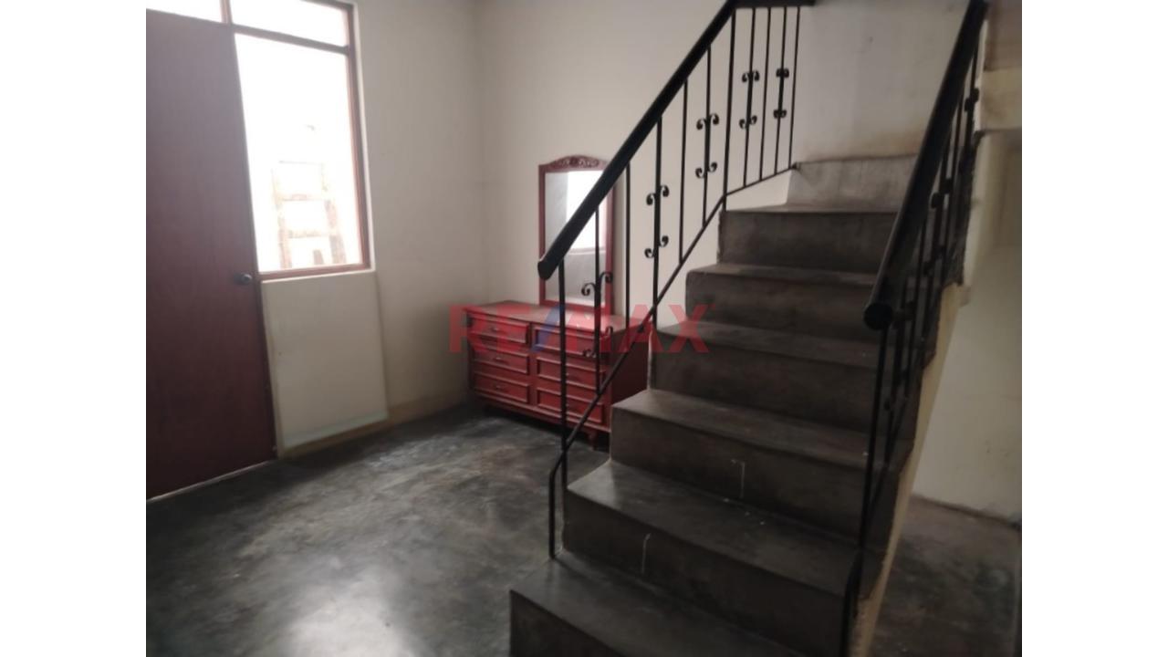 🚨 Oportunidad Única En El Agustino – Casa Con Proyección A 4 Pisos 🚨 - 7