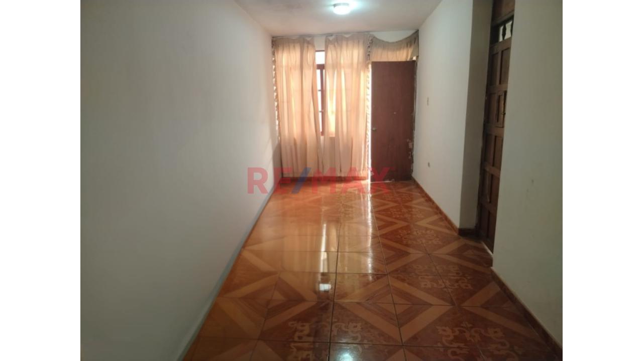 🚨 Oportunidad Única En El Agustino – Casa Con Proyección A 4 Pisos 🚨 - 3