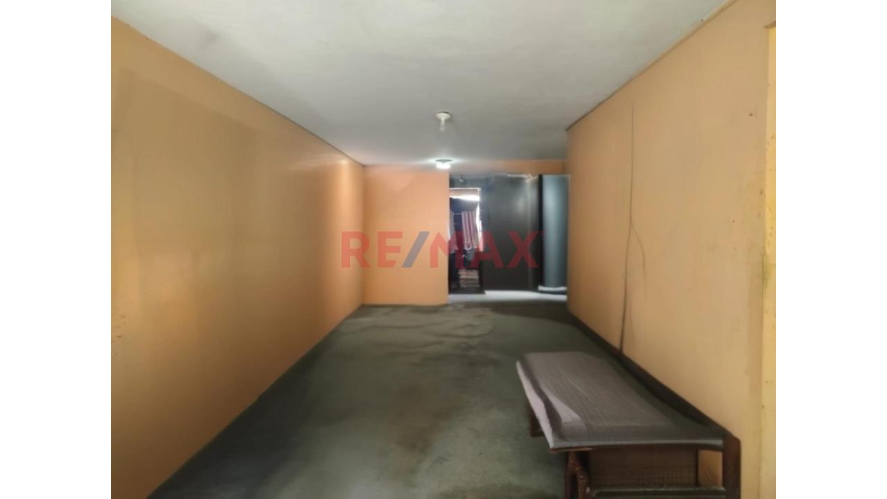 🚨 Oportunidad Única En El Agustino – Casa Con Proyección A 4 Pisos 🚨 - 8