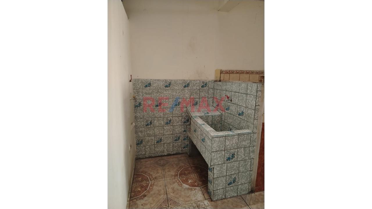 🚨 Oportunidad Única En El Agustino – Casa Con Proyección A 4 Pisos 🚨 - 10